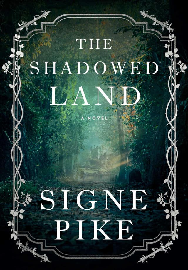 The Shadowed Land: A Novel (3) (The Lost Queen)